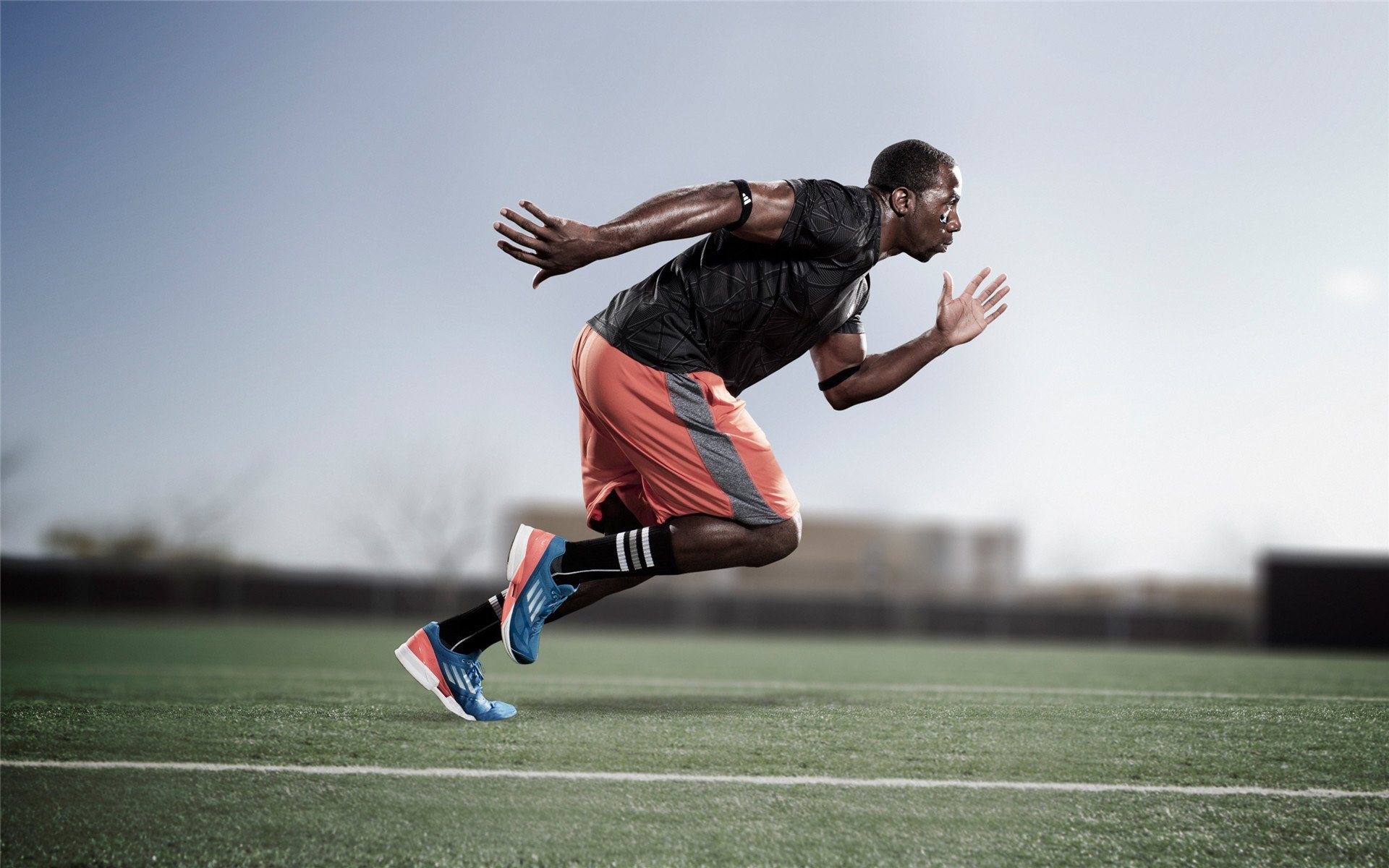 爱游戏在线-萨拉赫爆发，喀麦隆强势晋级拜仁，非洲足球的全球化叙事与身份重构